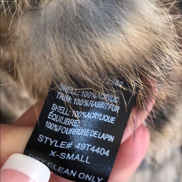 Greylin Racerback Rabbit Fur Vest - Picture 5 of 8